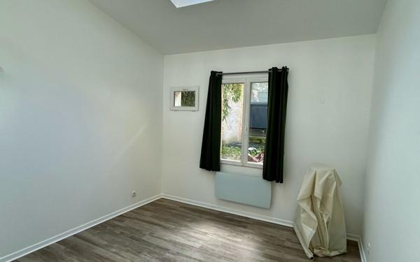 Appartement à vendre    2 pièces • 41,66 m2 Bordeaux