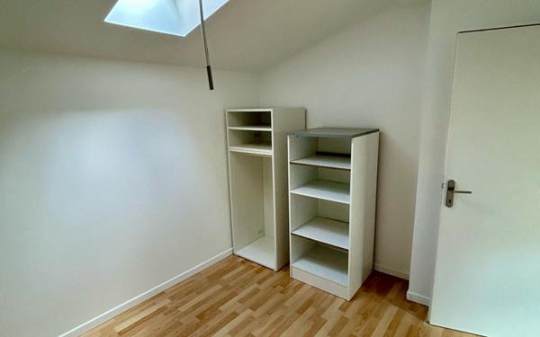 Appartement à vendre    2 pièces • 41,66 m2 Bordeaux