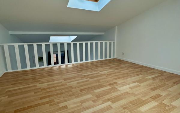 Appartement à vendre    2 pièces • 41,66 m2 Bordeaux