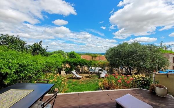 Maison à vendre    4 pièces •  Laplume