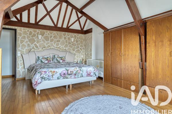 Maison à vendre 9 pièces 182 m² L'Isle-Adam