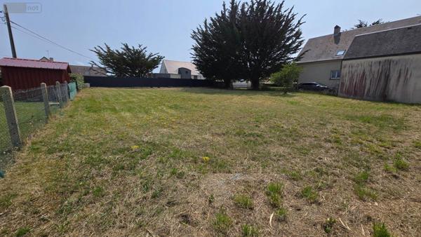 Terrain à Batir à vendre à Saint-Germain-sur-Ay dans la Manche (50430), ref : 404