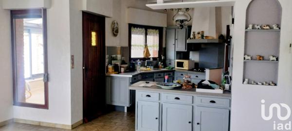 Maison à vendre 7 pièces 147 m² Saint-Amand-les-Eaux