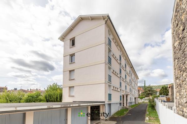 Appartement
         3 pièces
        - 57 m² Exclusivité 139 000 € *