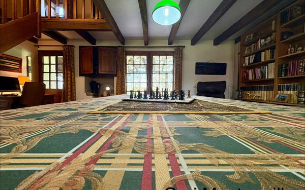 Maison à vendre    6 pièces •  Lathus-Saint-Rémy