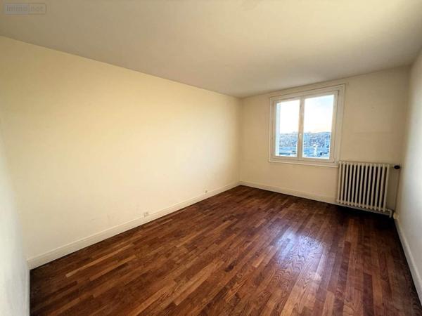 Appartement à louer à Rennes en Ille-et-Vilaine (35000), ref : 019/5520   
RENNES-SACRES COEUR