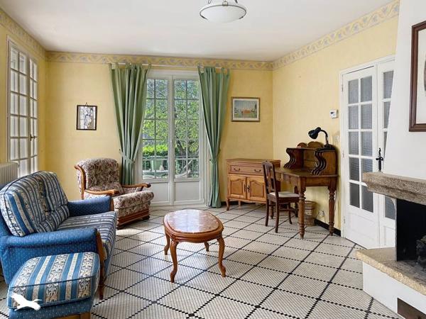 Maison 265 500 € Saint-Avertin 6 p 114 m² DPE D