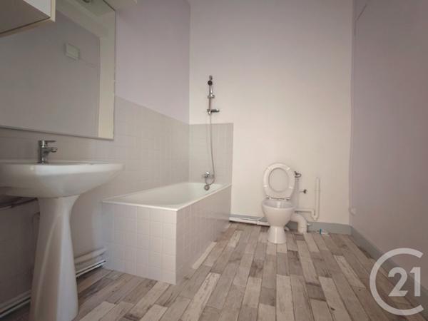 Appartement T3 à vendre  3 pièces - 96,63 m2 BELLEY - 01