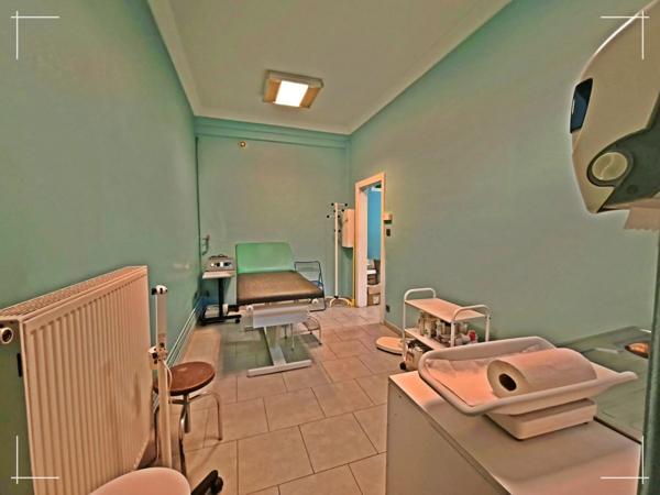 Ensemble immobilier: 1 local + 1 appartement à vendre 7 pièces FOURMIES (59)