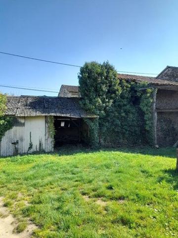 Maison à vendre à Frontenay-sur-Dive dans la Vienne (86330), ref : 86056/6