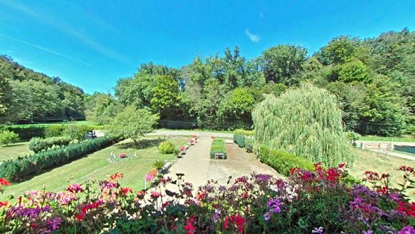 Maison - 5 pièces - 92 m²