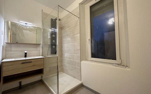 Maison à vendre    4 pièces •  Roye