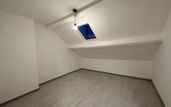 Maison à vendre    4 pièces •  Roye