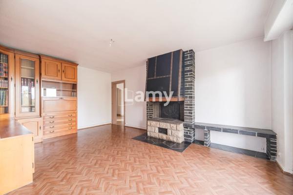 F4 avec parking quartier sud