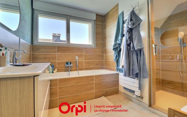 Maison à vendre    7 pièces • 162 m2 Erstein