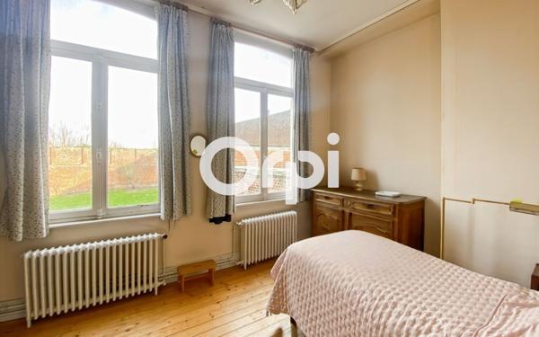 Maison à vendre    6 pièces • 246 m2 Arras