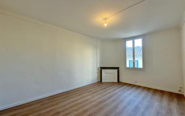 Appartement à vendre    3 pièces • 68 m2 Vauvert