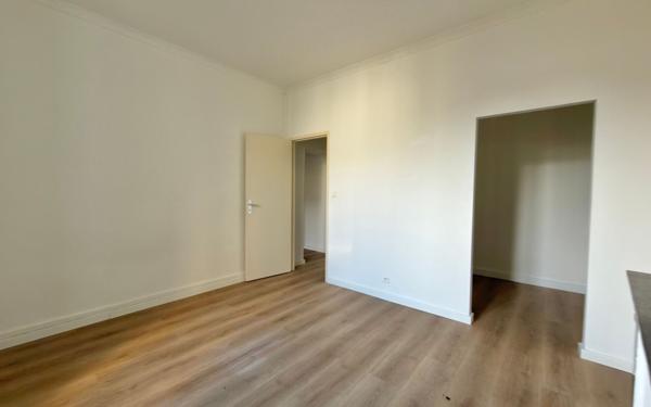 Appartement à vendre    3 pièces • 68 m2 Vauvert
