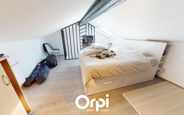 Appartement à vendre    4 pièces • 84 m2 Briey