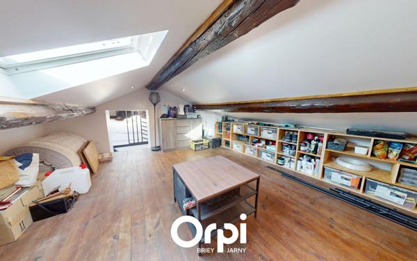 Appartement à vendre    4 pièces • 84 m2 Briey