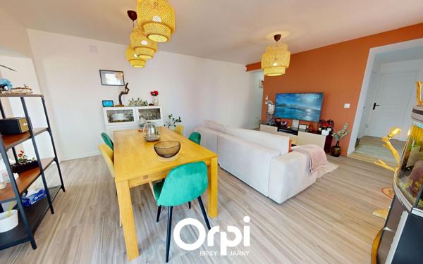 Appartement à vendre    4 pièces • 84 m2 Briey