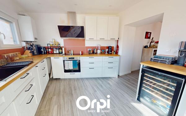 Appartement à vendre    4 pièces • 84 m2 Briey