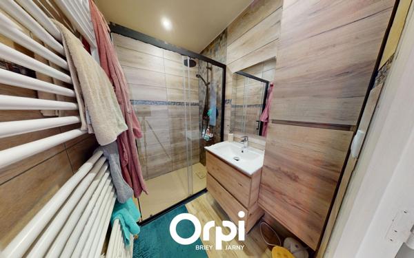 Appartement à vendre    4 pièces • 84 m2 Briey