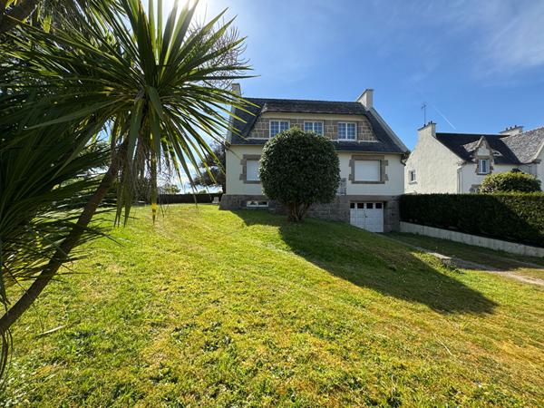 A VENDRE Maison Landivisiau 6 pièces 131 m2