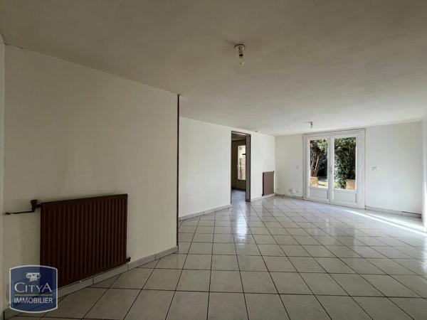 Maison à louer 3 pièces 76.11m² Le Pontet (84130)
