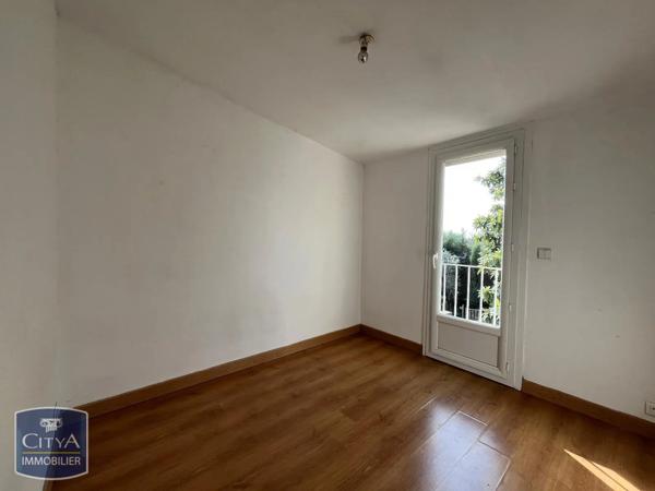 Maison à louer 3 pièces 76.11m² Le Pontet (84130)