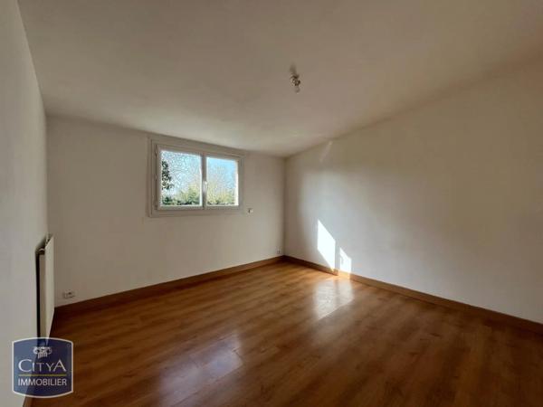 Maison à louer 3 pièces 76.11m² Le Pontet (84130)