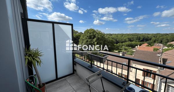 Location Appartement 3 pièces 61.31 m² - Champs-sur-marne 77420