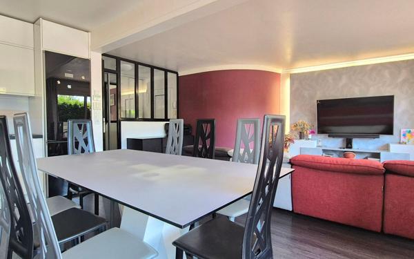 Appartement à vendre    5 pièces • 99,20 m2 Crosne