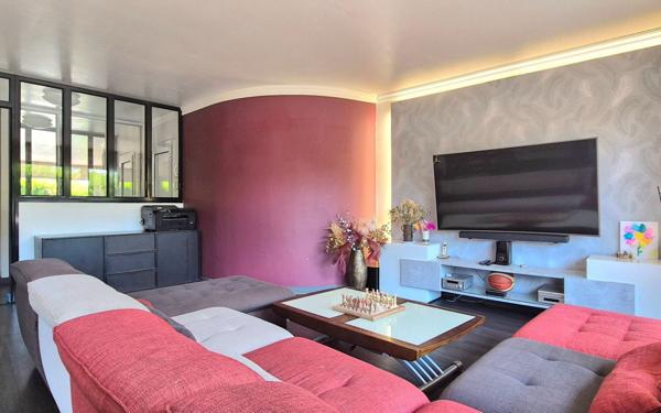 Appartement à vendre    5 pièces • 99,20 m2 Crosne