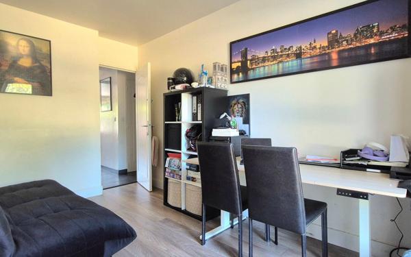 Appartement à vendre    5 pièces • 99,20 m2 Crosne