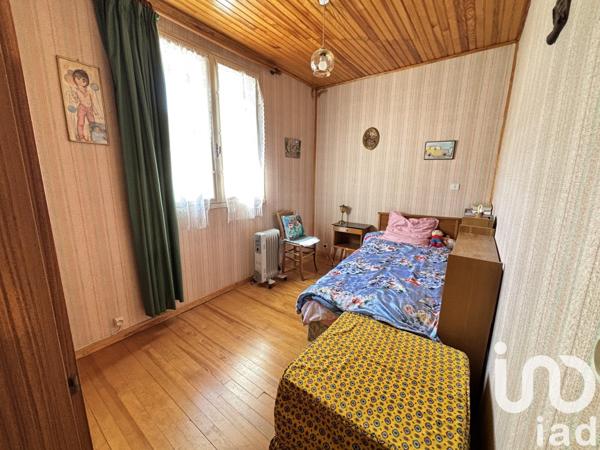 Maison 6 pièces de 95 m² à Vals-les-Bains (07600)