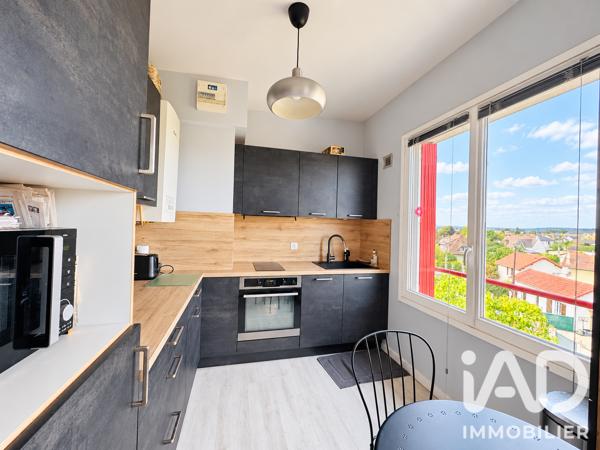 Appartement à vendre 4 pièces 64,23 m² Sainte-Geneviève-des-Bois