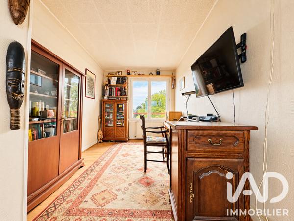 Appartement à vendre 4 pièces 64,23 m² Sainte-Geneviève-des-Bois