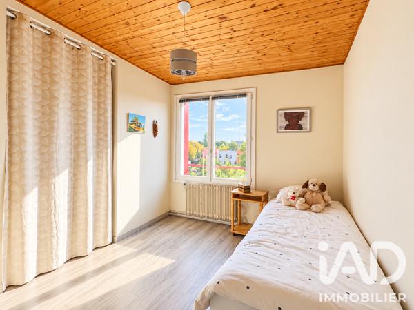 Appartement à vendre 4 pièces 64,23 m² Sainte-Geneviève-des-Bois