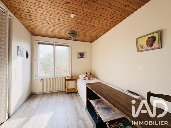Appartement à vendre 4 pièces 64,23 m² Sainte-Geneviève-des-Bois