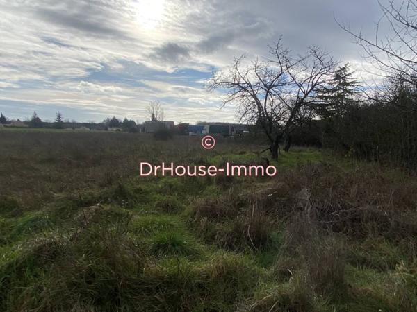 Terrain à vendre de 2 390 m²