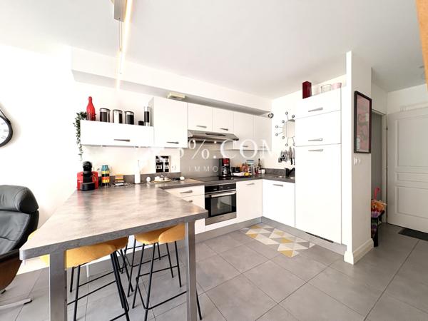 Appartement 3 pièce(s) 2 chambre(s) 52 m²