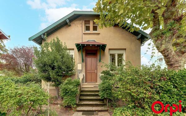 Maison à vendre    5 pièces • 79,50 m2 Caluire-et-Cuire