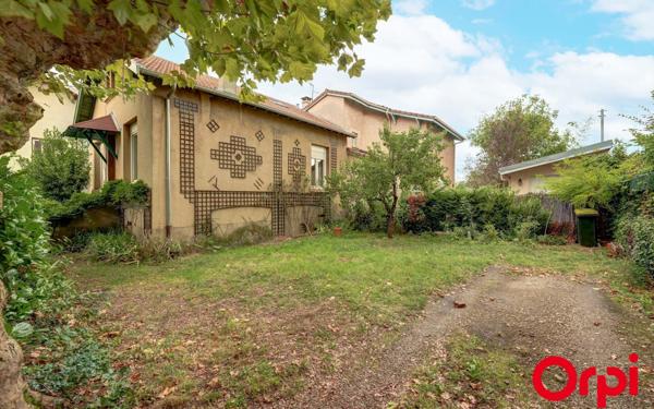 Maison à vendre    5 pièces • 79,50 m2 Caluire-et-Cuire