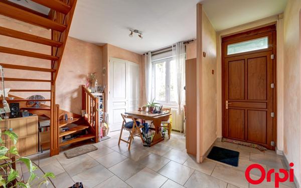 Maison à vendre    5 pièces • 79,50 m2 Caluire-et-Cuire