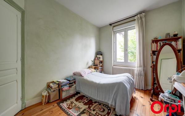 Maison à vendre    5 pièces • 79,50 m2 Caluire-et-Cuire