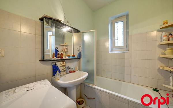 Maison à vendre    5 pièces • 79,50 m2 Caluire-et-Cuire