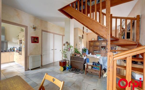 Maison à vendre    5 pièces • 79,50 m2 Caluire-et-Cuire