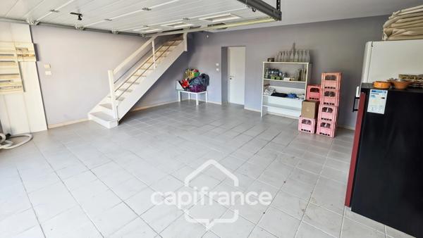 CHALON SUR SAONE, Maison/Villa 370 m², 11 pièces, piscine, dépendances sur 3325 m² de terrain