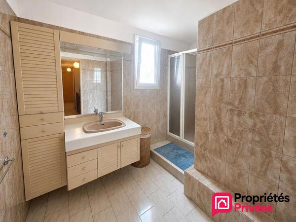 Maison  6 Pièces Roissy En Brie (77680)
